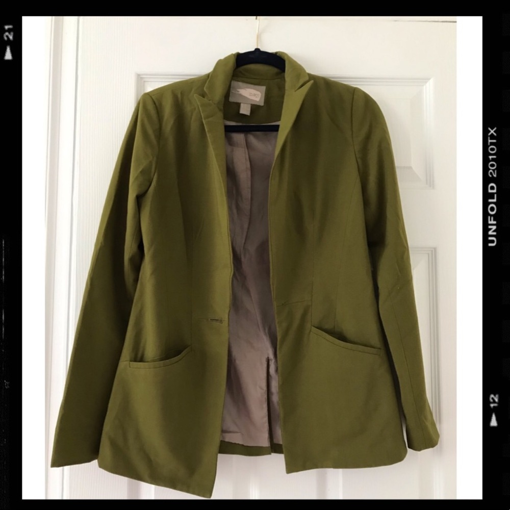 Green blazer